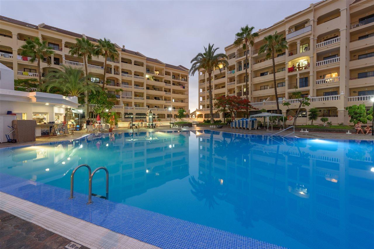 Aparthotel Castle Harbour Los Cristianos  Exteriér fotografie